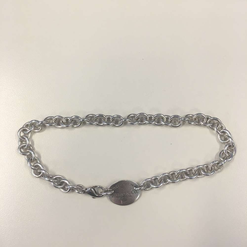 Tiffany & Co Authentic Silver Oval Chain Necklace